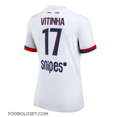 Paris Saint-Germain Vitinha #17 Udebanetrøje Dame 2025-26 Kortærmet Paris Saint-Germain Vitinha #17 Udebanetrøje Dame 2025-26 Kortærmet